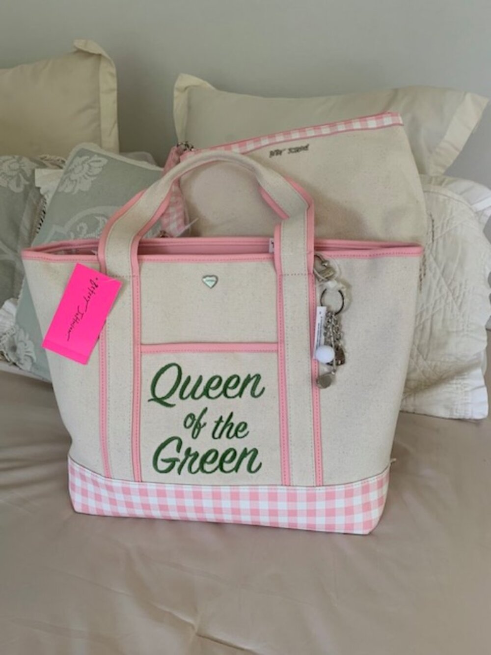 Betsey Johnson "Queen of the Green" Canvas Note NWT